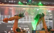 Schweissroboter &copy; Kilian Tribbeck Redaktionsservice SEO Text Translation Munich Übersetzungsservice Englisch München